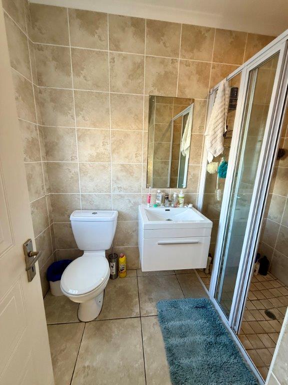 To Let 3 Bedroom Property for Rent in Sunningdale Western Cape